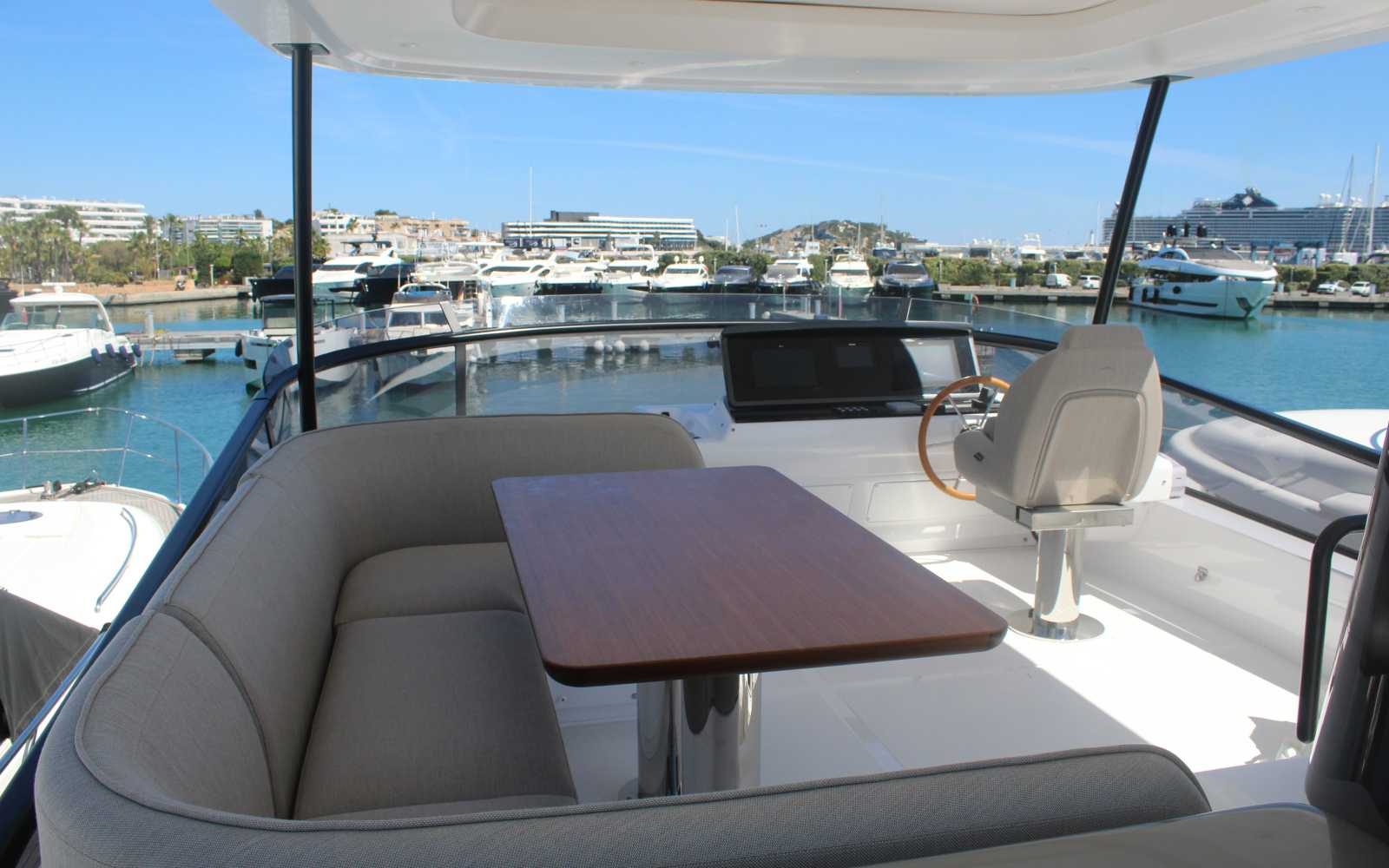 Azimut Magellano 60 (Maysha)