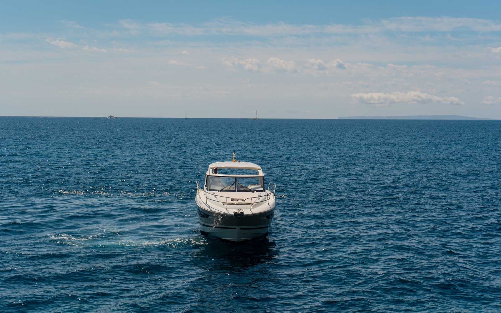 Jeanneau Leader 36 (Fini III)