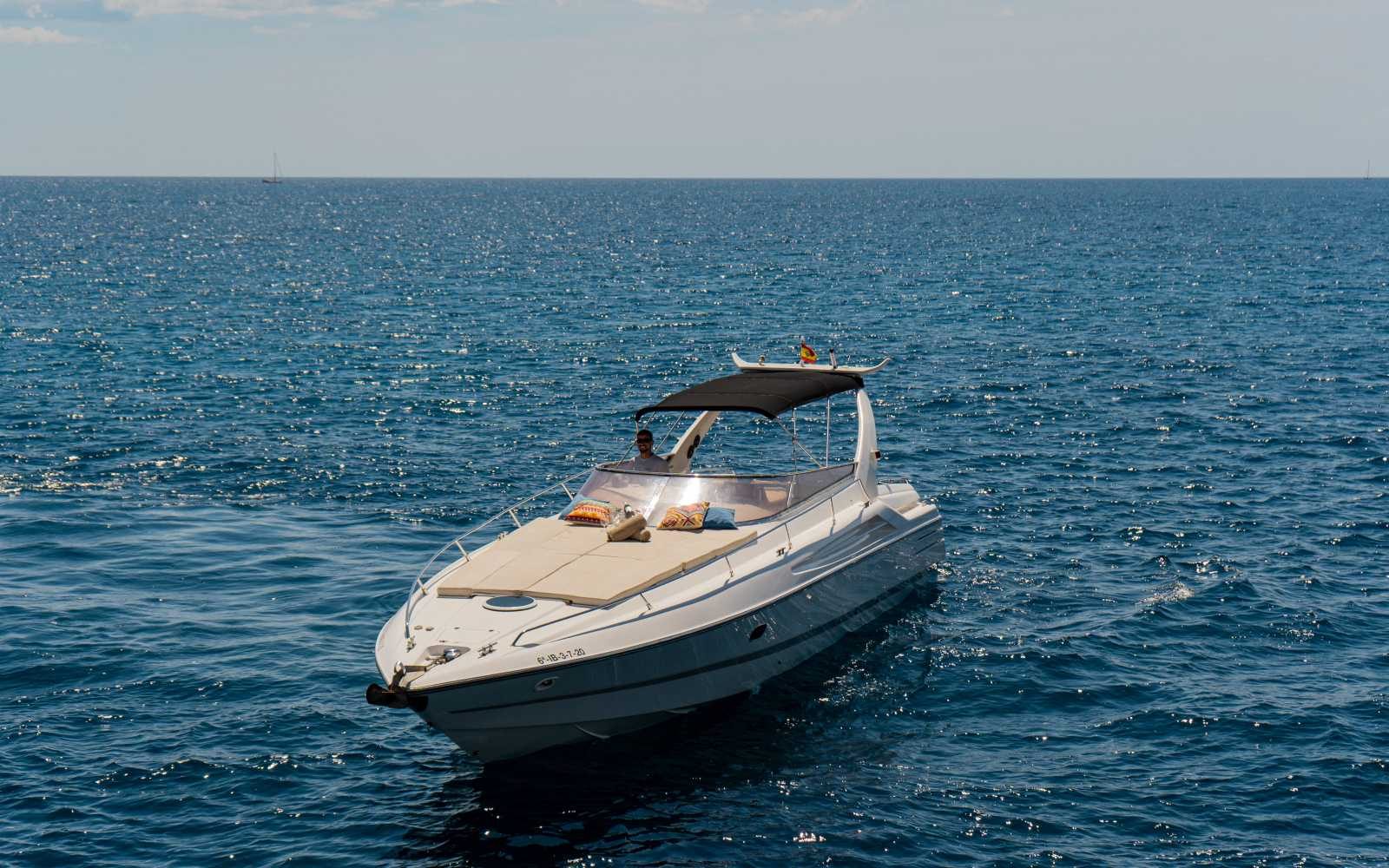 Sunseeker Apache 45 (La Gata)