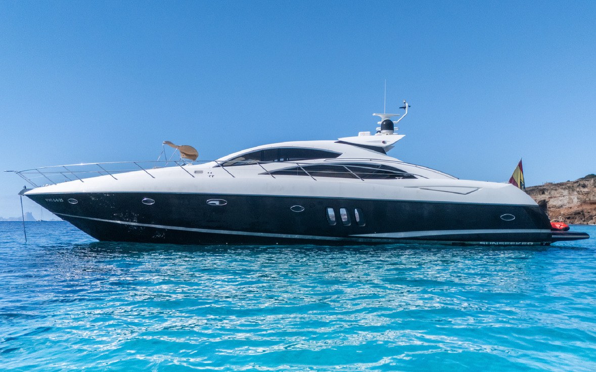 Sunseeker Predator 72