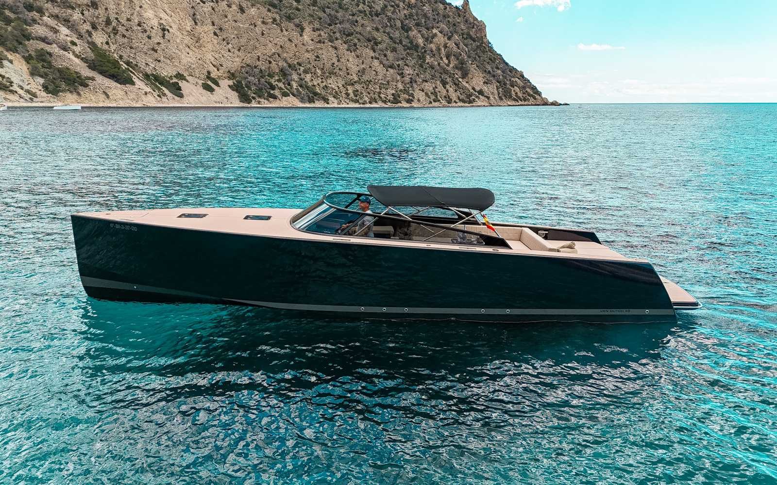 VanDutch 40 (Alchemist)