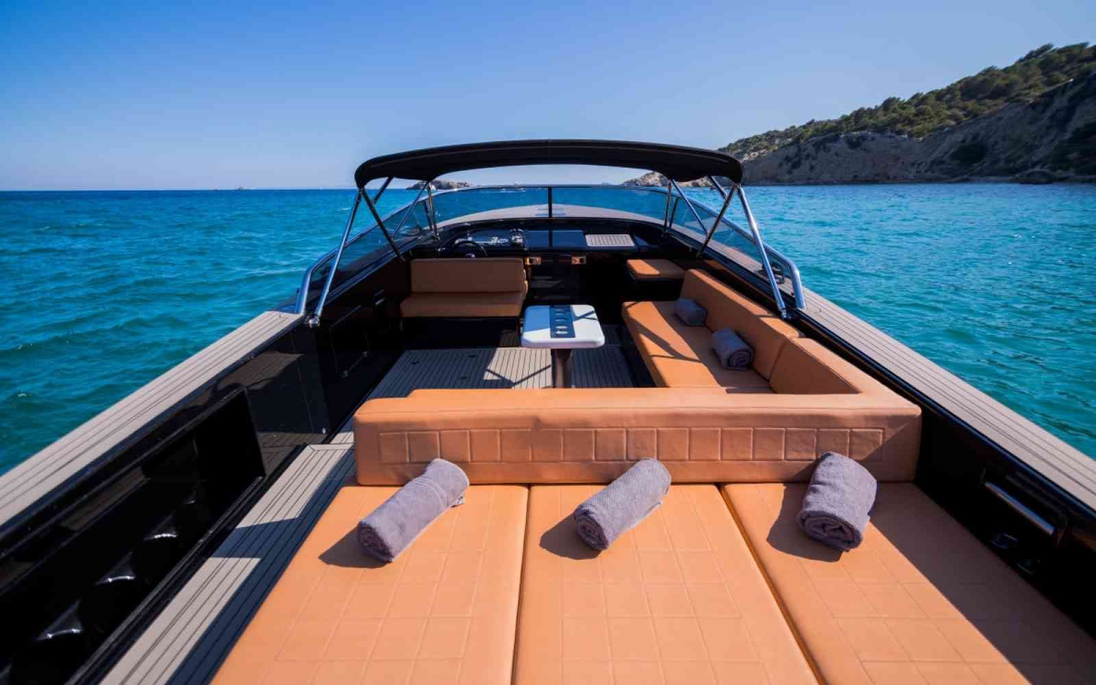 VanDutch 40 (Perla)