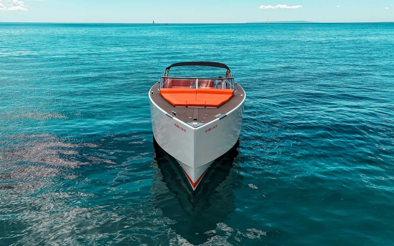VanDutch 40 (The New Smile)